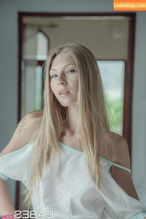 Anjelica photo #0169