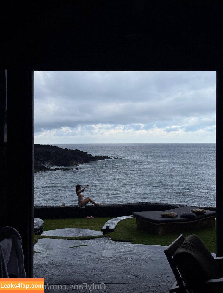 Anna Malyg0n / mmollyyy.ann leaked photo photo #0033