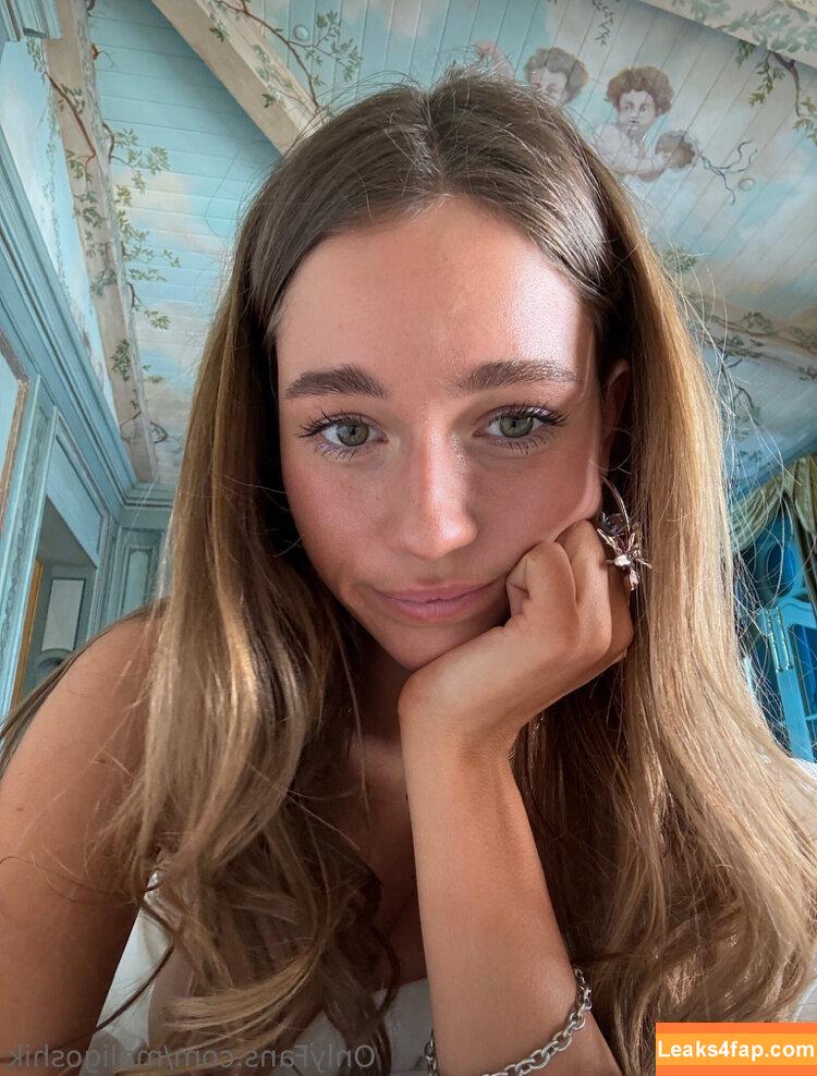 Anna Malyg0n / mmollyyy.ann leaked photo photo #0038