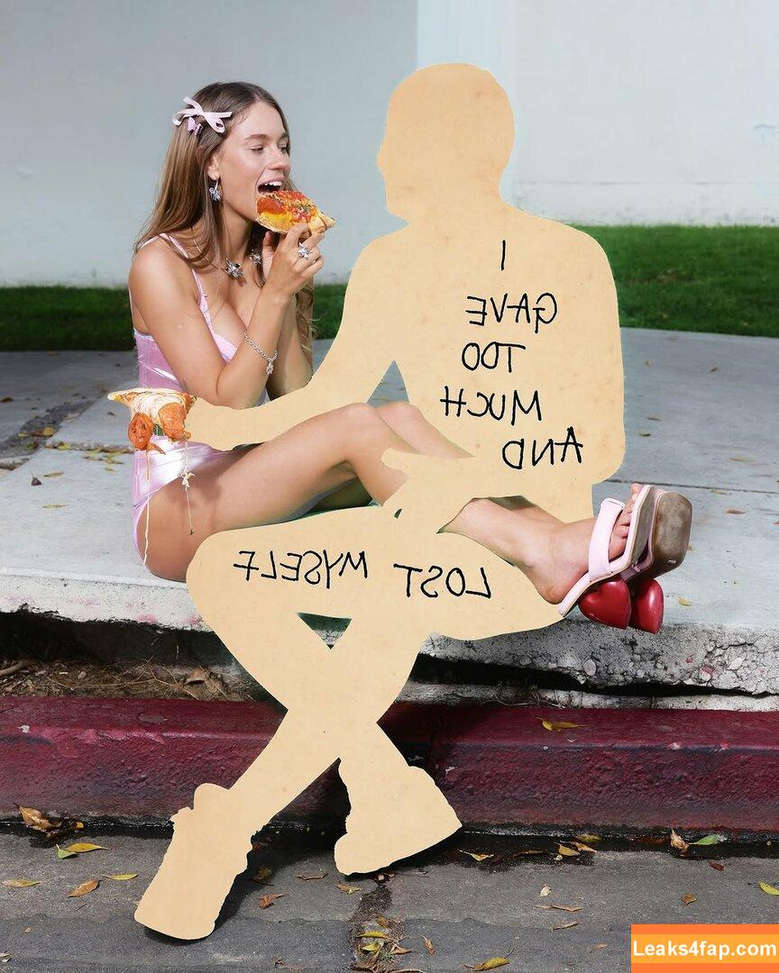 Anna Malyg0n / mmollyyy.ann leaked photo photo #0042