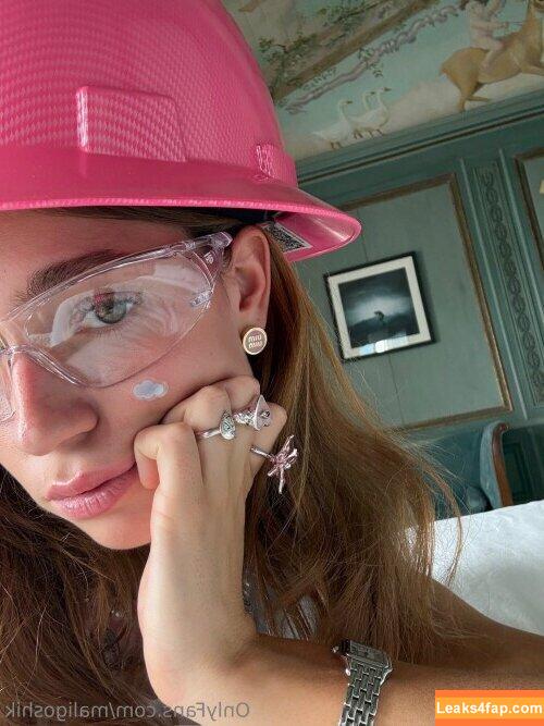 Anna Malyg0n / mmollyyy.ann leaked photo photo #0096