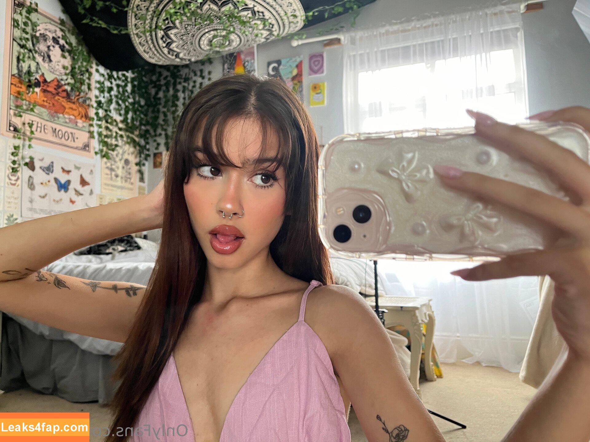 annaeris / annaaeriss leaked photo photo #0010