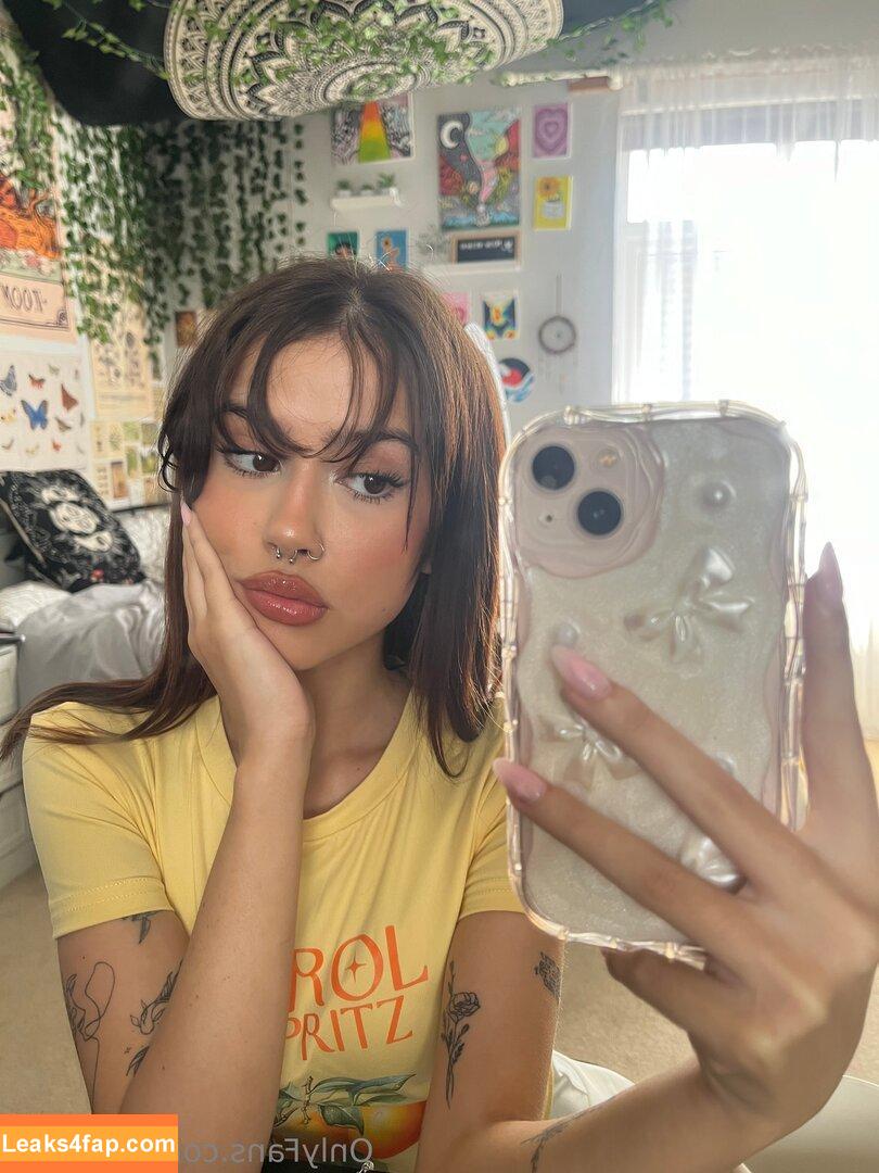 annaeris / annaaeriss leaked photo photo #0013