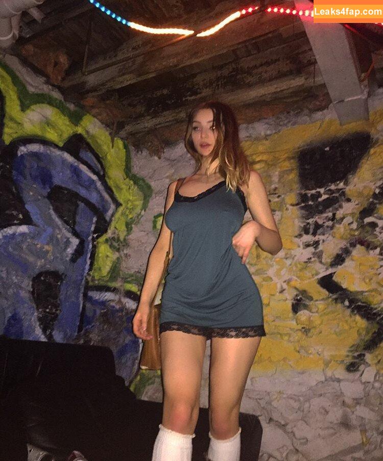 Anneliese Stenzel / Anneleeze / anneliestenzel leaked photo photo #0030