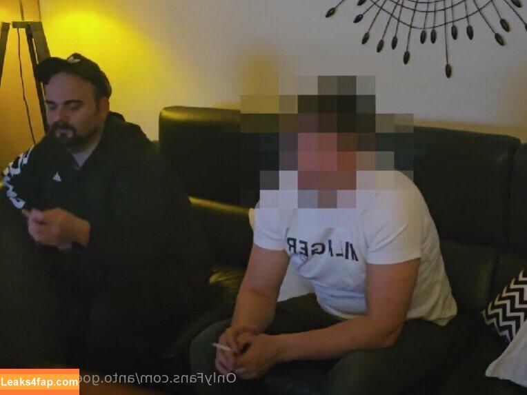 anto.goes.hunting /  leaked photo photo #0012