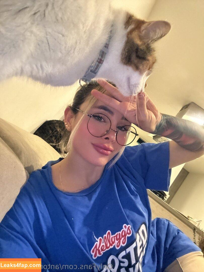 antonia_savatto / antonia_savato leaked photo photo #0017