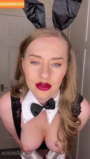 aprilmaexox photo #0044
