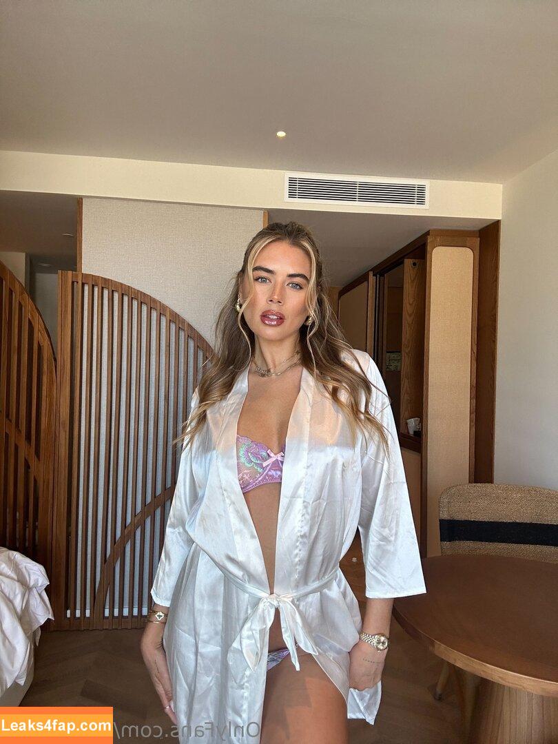 arabellachi /  leaked photo photo #0004