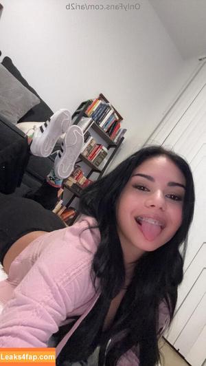 Ari2b photo #0047