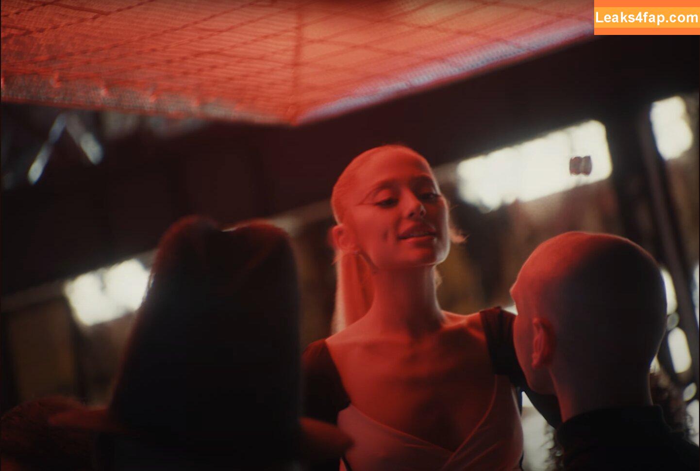 Ariana Grande / arianagrande / arianaxgrande leaked photo photo #0172