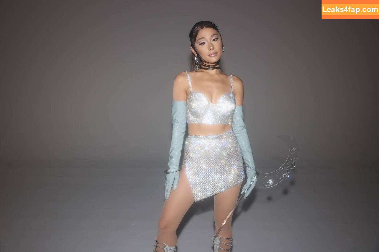Ariana Grande / arianagrande / arianaxgrande leaked photo photo #0388