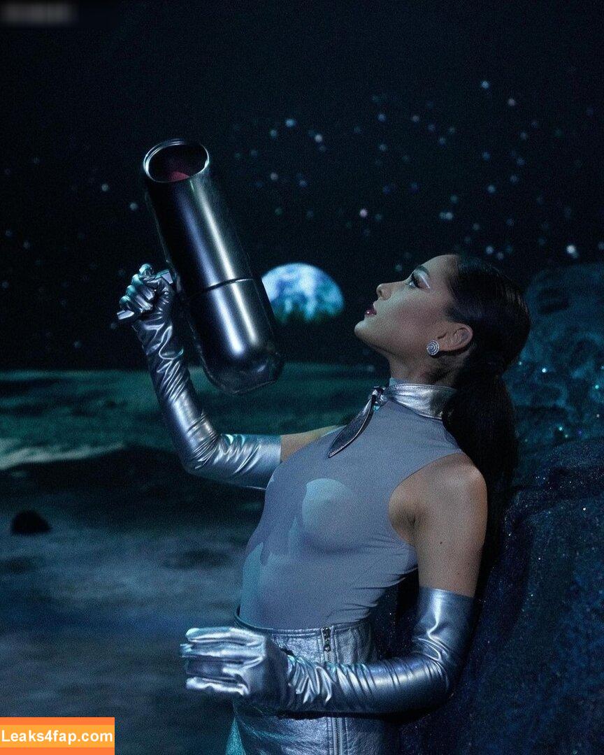 Ariana Grande / arianagrande / arianaxgrande leaked photo photo #0437