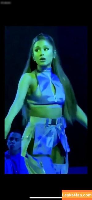 Ariana Grande photo #0710