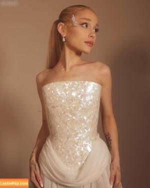 Ariana Grande photo #0769