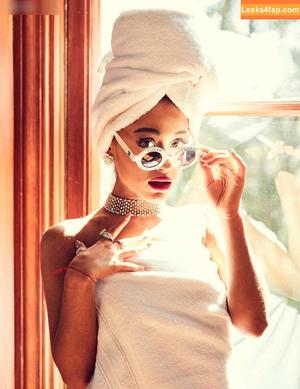 Ariana Grande photo #0859