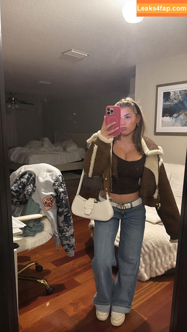 Ariana White / arianaawhite leaked photo photo #0215