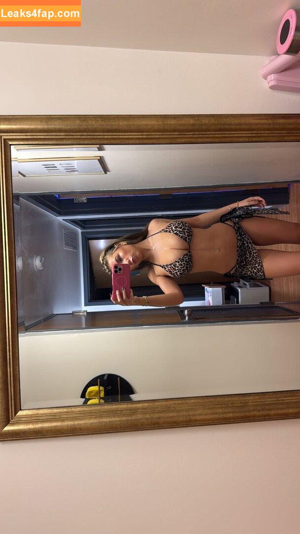 Ariana White / arianaawhite leaked photo photo #0223