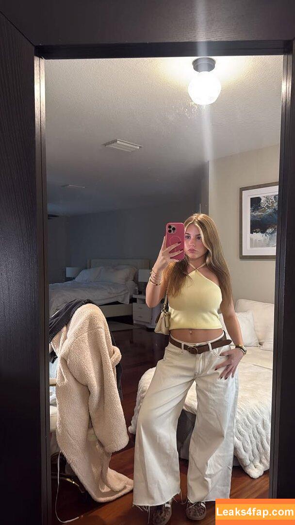 Ariana White / arianaawhite слитое фото фото #0231