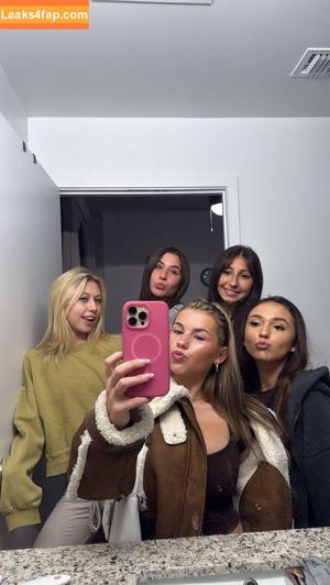 Ariana White photo #0212