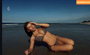 Ariana White photo #0220