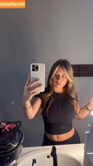 Ariana White photo #0249