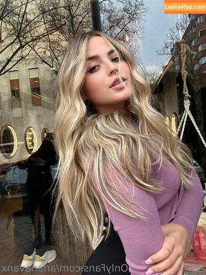 arianavanx photo #0057