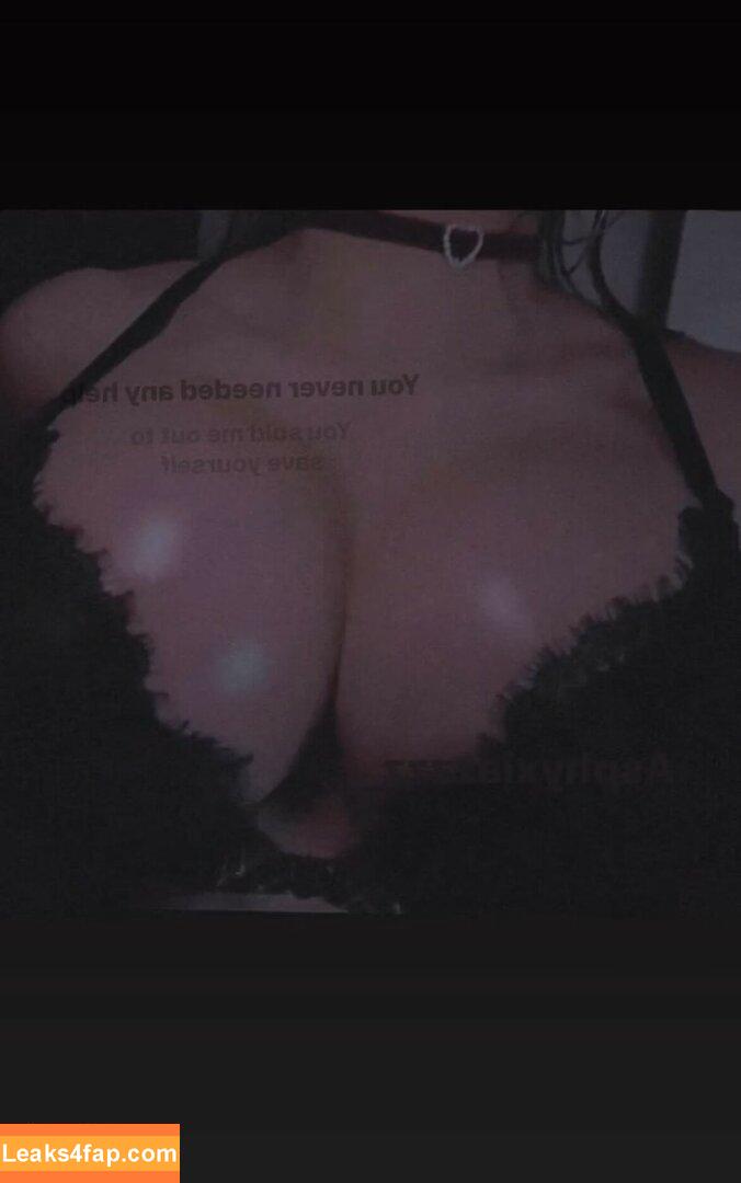 arwbellaa / bvnnyara / zzzphyxia leaked photo photo #0009