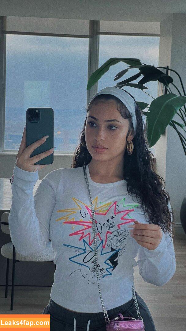 Ash Kash / ash.kaashh / https: / justasecret892 leaked photo photo #0084