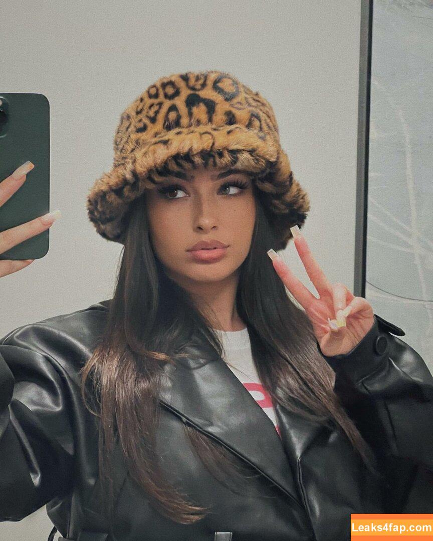 Ash Kash / ash.kaashh / https: / justasecret892 leaked photo photo #0100