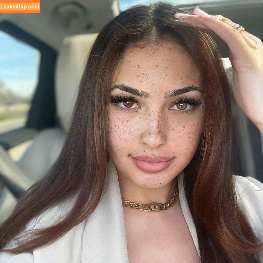 Ash Kash / ash.kaashh / https: / justasecret892 leaked photo photo #0298