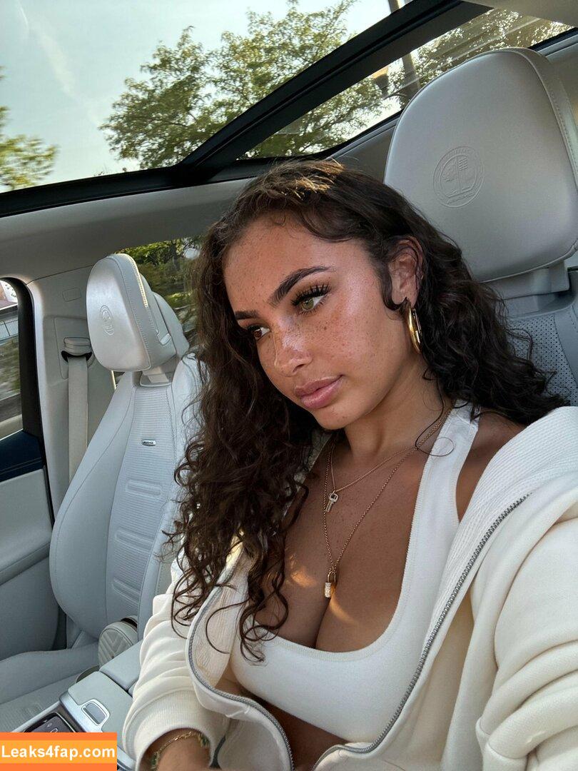 Ash Kash / ash.kaashh / https: / justasecret892 leaked photo photo #0389