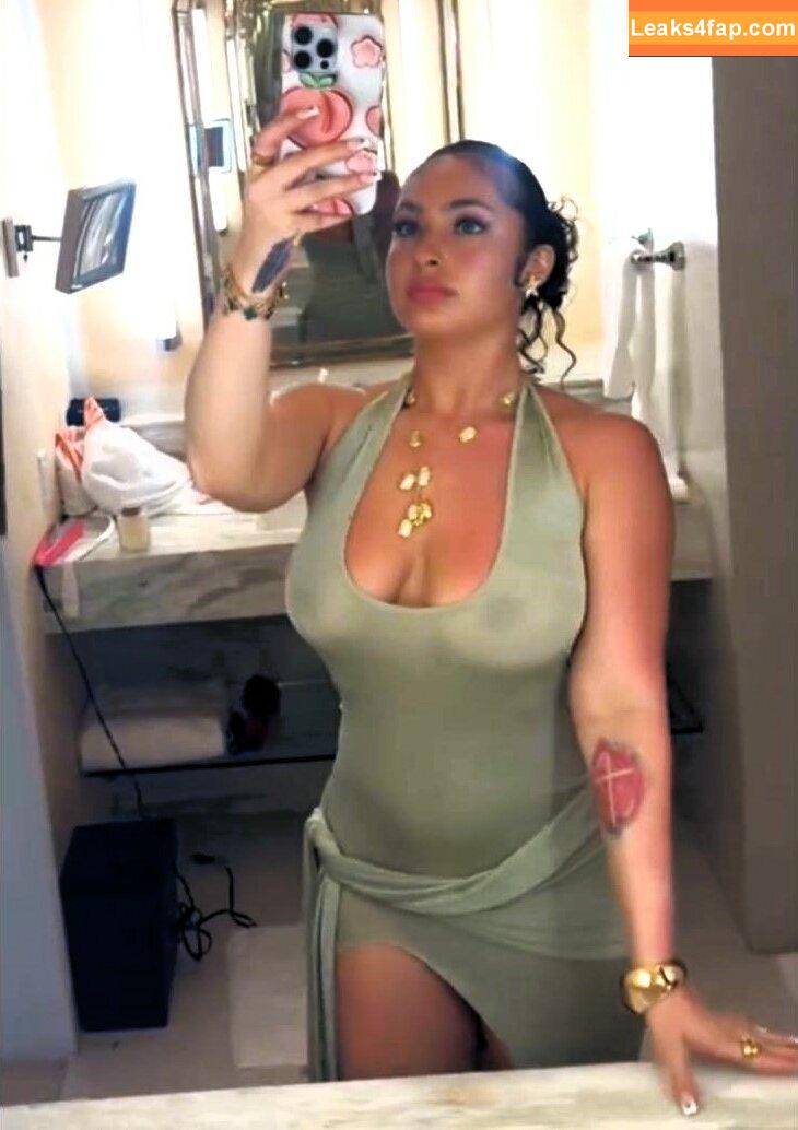 Ash Kash / ash.kaashh / https: / justasecret892 leaked photo photo #0532