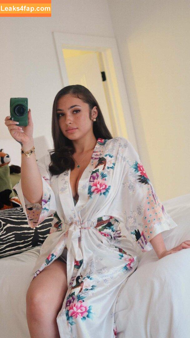 Ash Kash / ash.kaashh / https: / justasecret892 leaked photo photo #0577