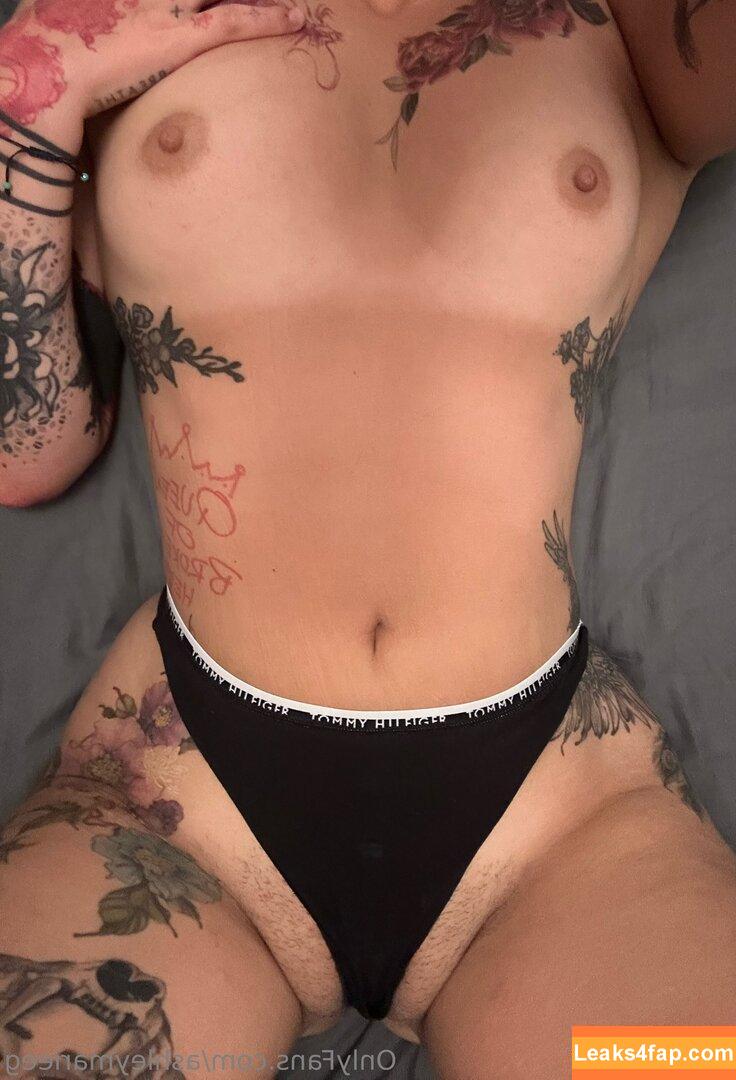 ashleymarieeg /  leaked photo photo #0031