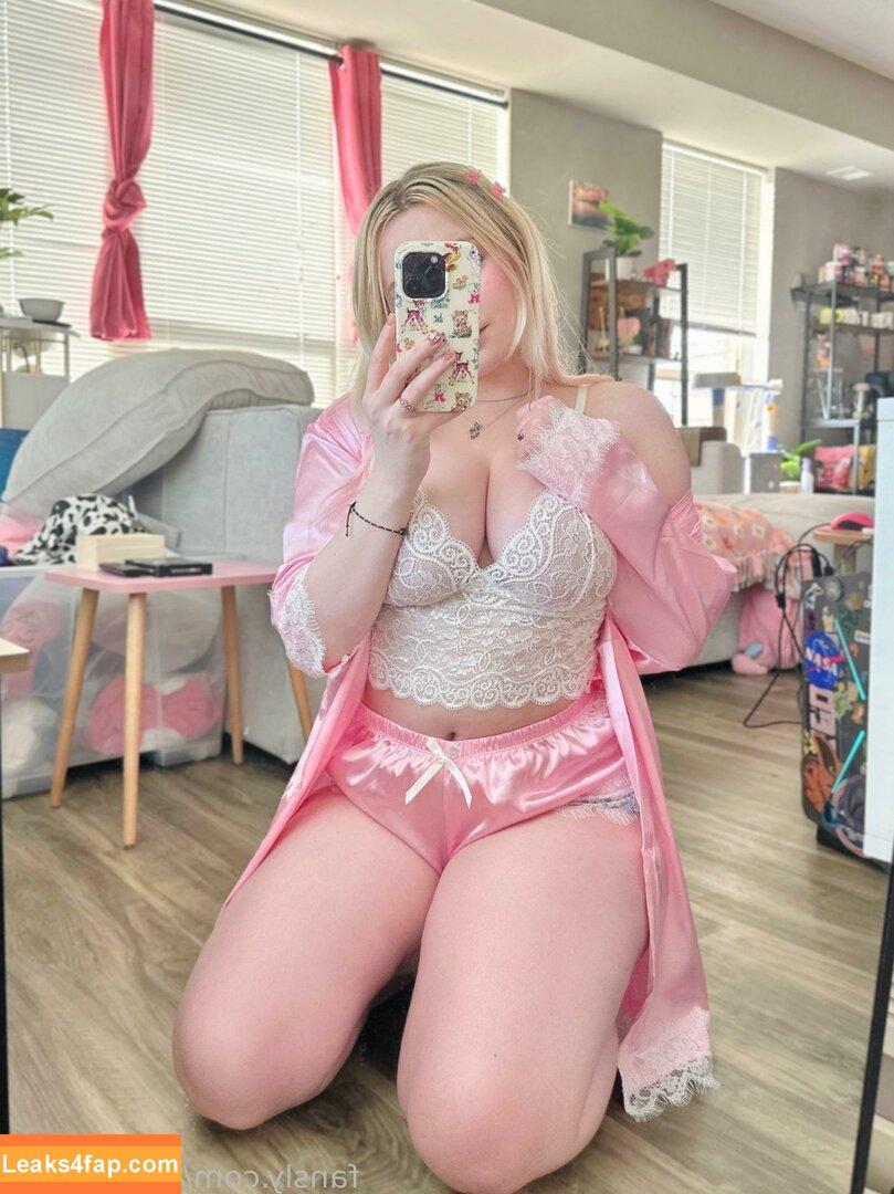 Ashtronova /  leaked photo photo #0296