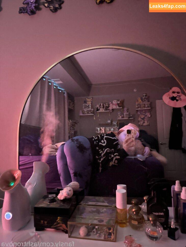 Ashtronova /  leaked photo photo #0345
