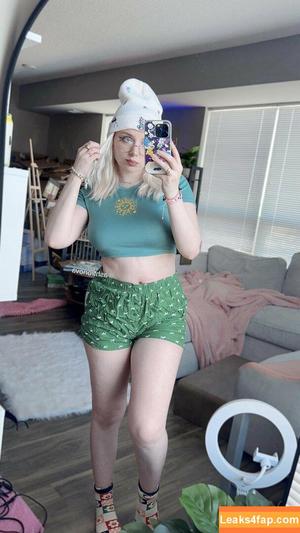 Ashtronova photo #0005