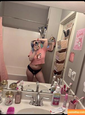 Ashtronova photo #0127