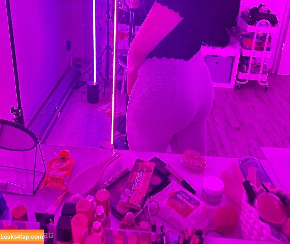 ASMR Janina / ASMRJanina / ASMRJaninaa leaked photo photo #0016