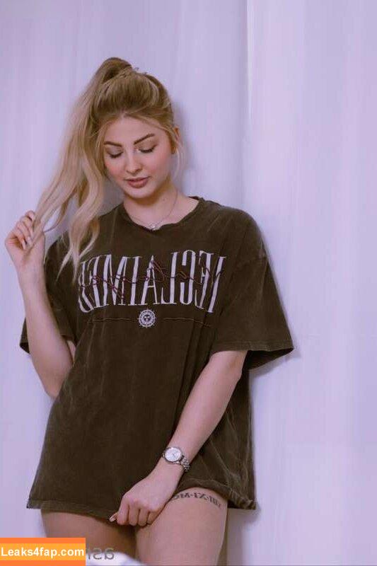 ASMR Janina / ASMRJanina / ASMRJaninaa leaked photo photo #0286