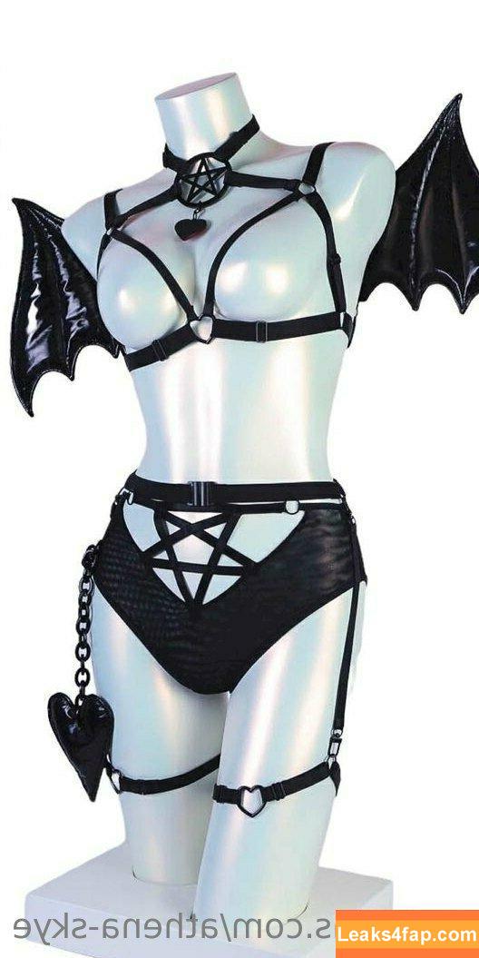 Athena Skye /  / Moreher Stuff / _athenaskye_ / athena-skye / athenaintheskye leaked photo photo #0039