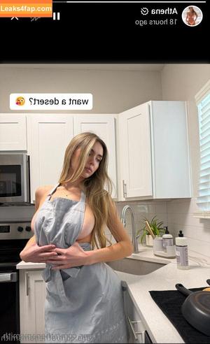 Athena Smith photo #0003