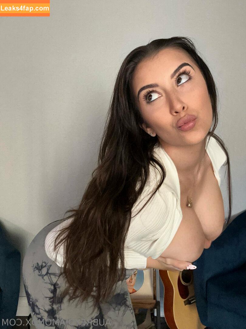 Aubrey Grey / aubrey.greyy / aubreygrey leaked photo photo #0098