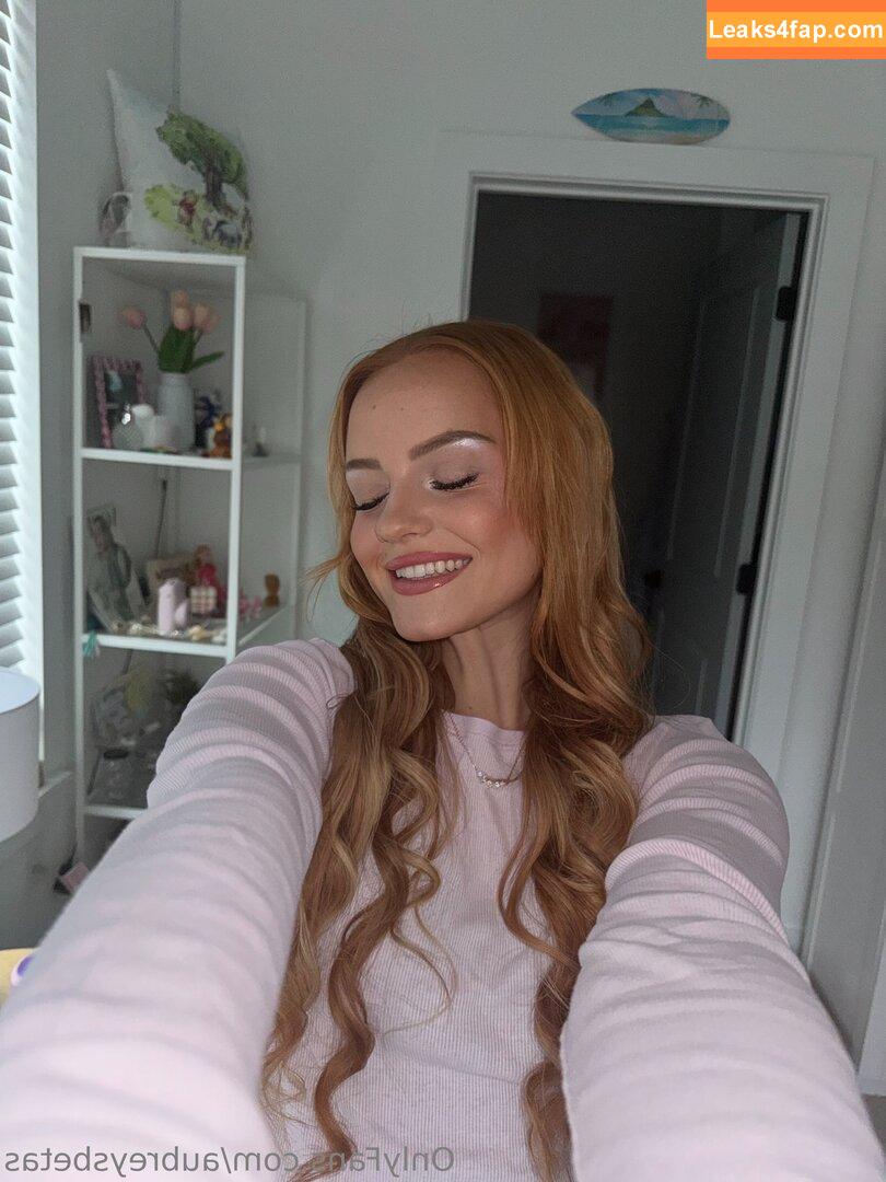 aubreysbetas /  leaked photo photo #0022