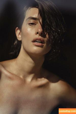 Aurélie Lacombe фото #0025