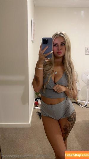 aussieblondiex photo #0019