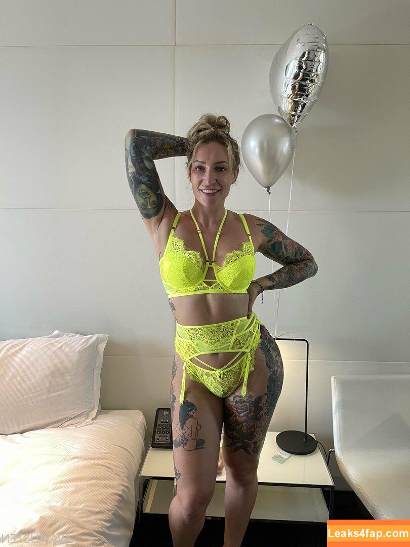 ava_austen / Ava Austen / Manyvids / mrs_austenonlyfans leaked photo photo #0056