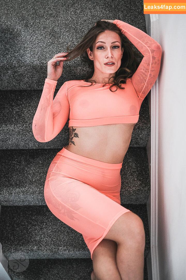 ava_austen / Manyvids / mrs_austen leaked photo photo #0354