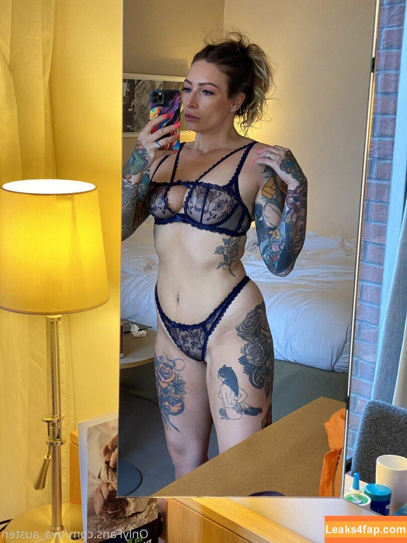 ava_austen / Manyvids / mrs_austen leaked photo photo #0417