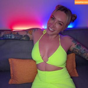 ava_austen photo #0745